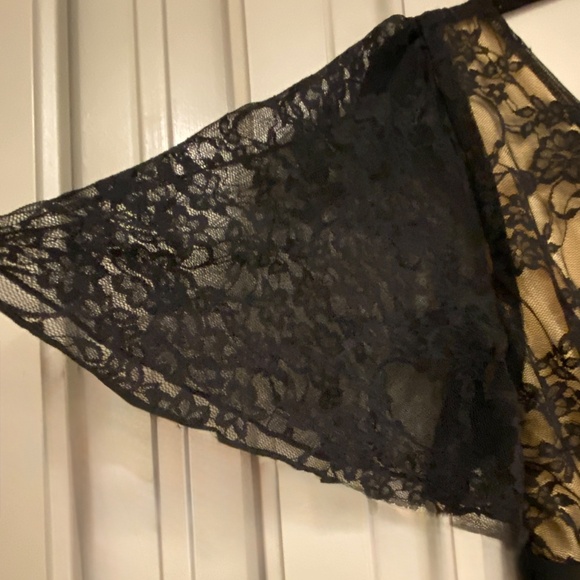 Black Lace Formal Evening Gown with Short Sleeves - Picture 4 of 11